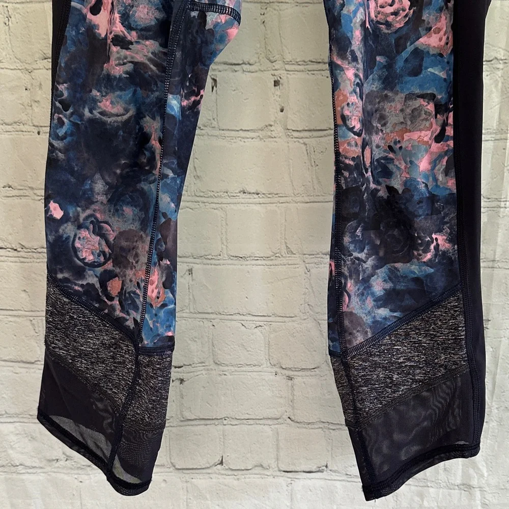 Lululemon If You’re Lucky Crop Full on Luxtreme leggings size 4